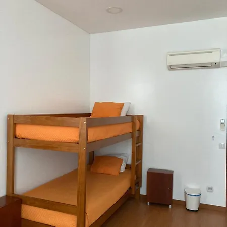 Russo's Hostel *
